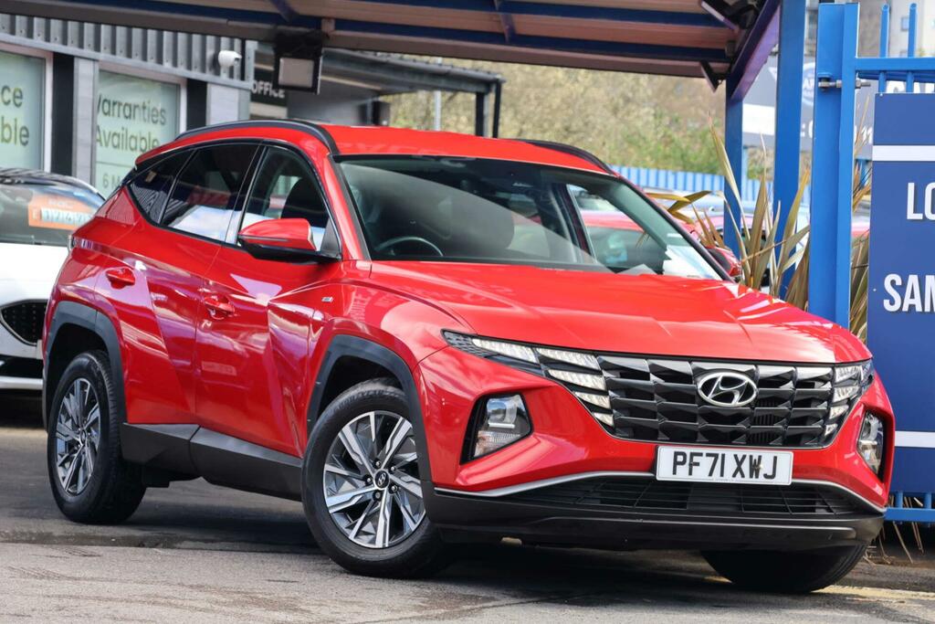 Hyundai Tucson 1.6 T-gdi Mhev Se Connect Dct Euro 6 Ss Red