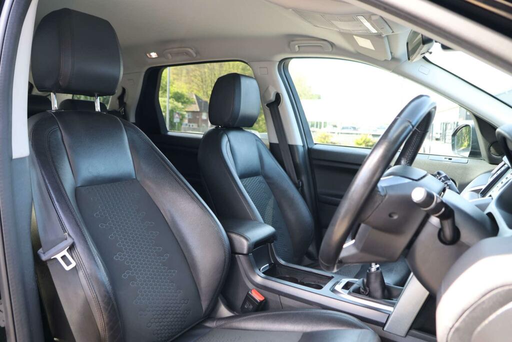 Land Rover Discovery Sport 2.0 Td4 Se Tech 4Wd Euro 6 Ss Black #5