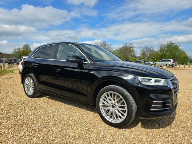 Audi Q5 Tdi S Line Suv DE67HFW Black #3