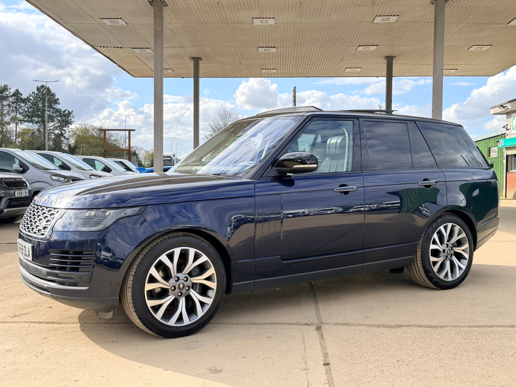 Land Rover Range Rover 2.0 P400e 12.4Kwh Gpf Vogue Se Suv Plug Blue