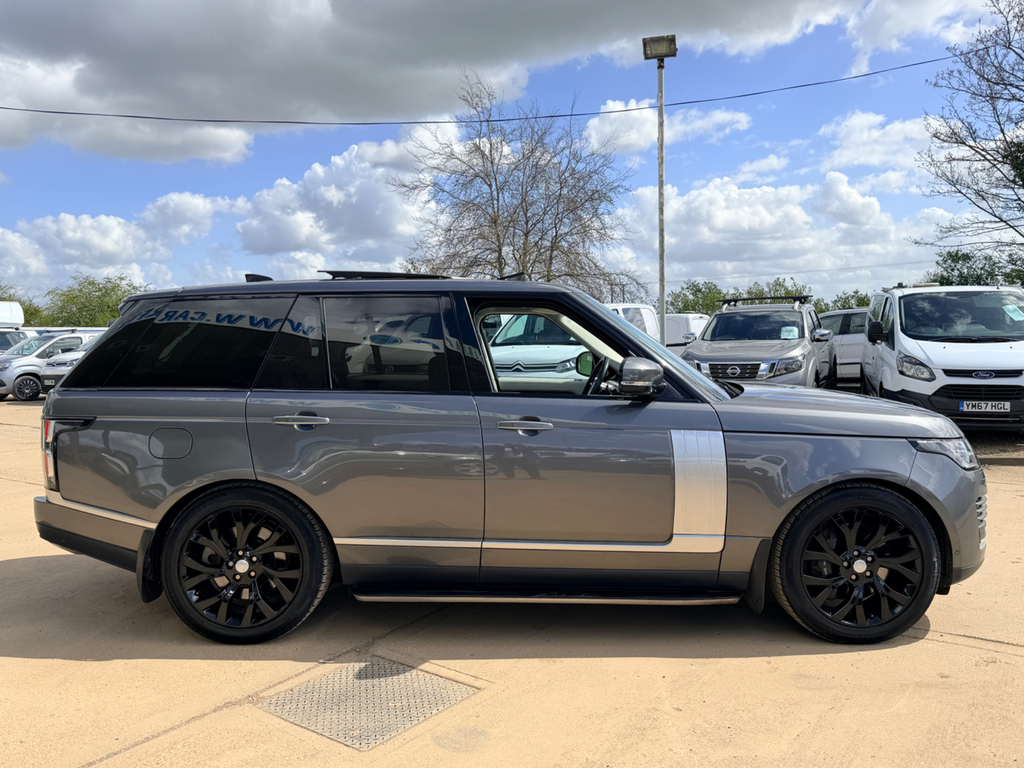 Land Rover Range Rover 2.0 P400e 12.4Kwh Gpf Vogue Se Suv Plug FT68GWA Grey #2