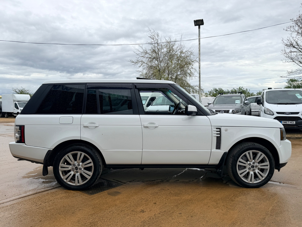 Land Rover Range Rover 4.4 Td V8 Vogue Suv 4Wd Euro 5 31 SD12TZE White #2