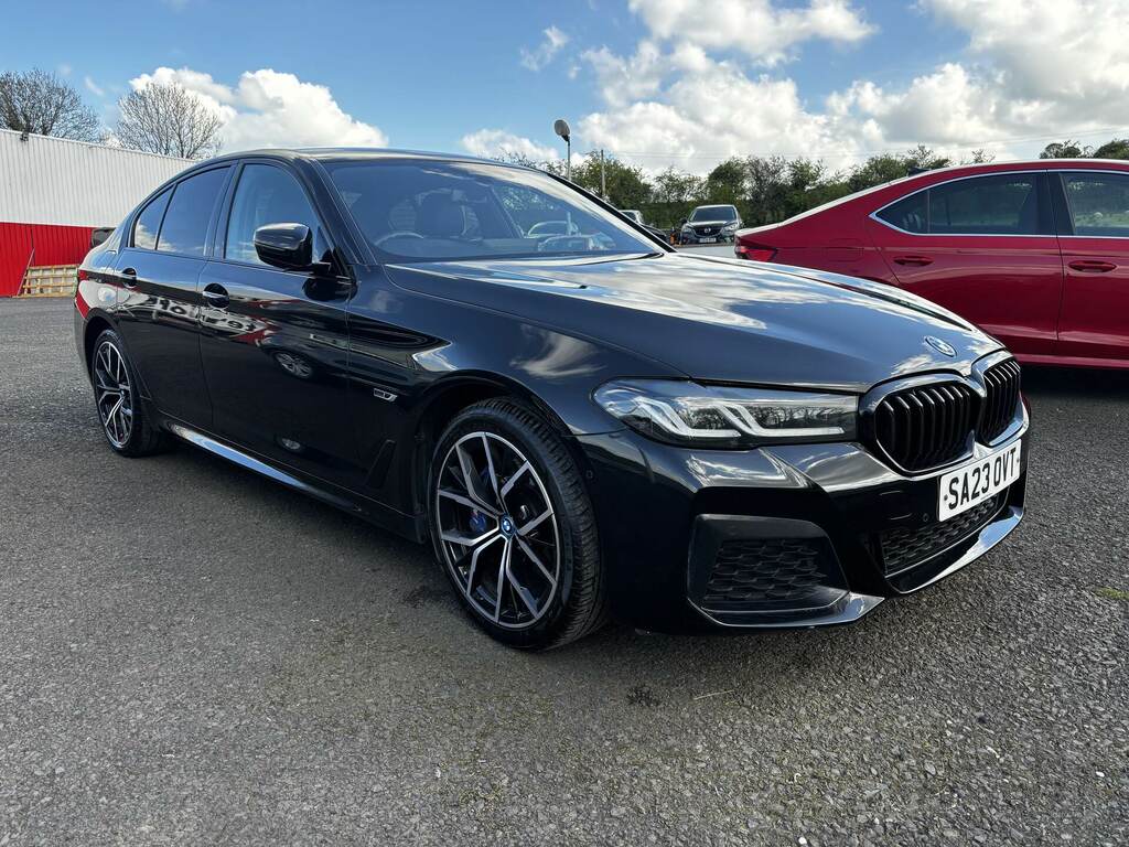 BMW 5 Series 530E M Sport Black