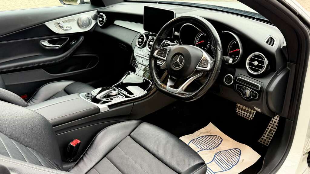 Mercedes-Benz C Class 2.1 C 250 Amg Line Premium D KU17PEO White #2