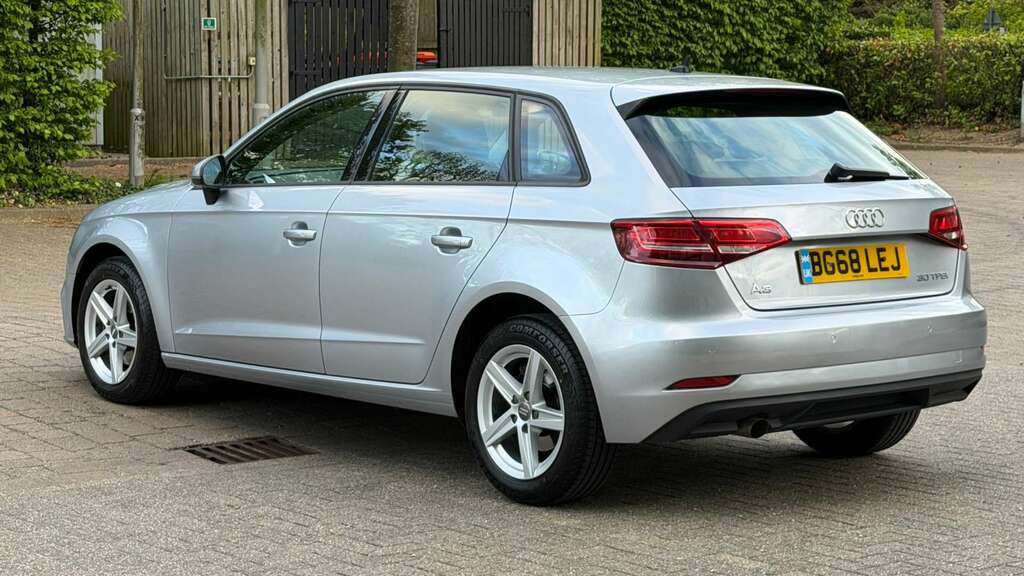 Audi A3 1.0 A3 Sportback 30 Tfsi Se Technik BG68LEJ Silver #6