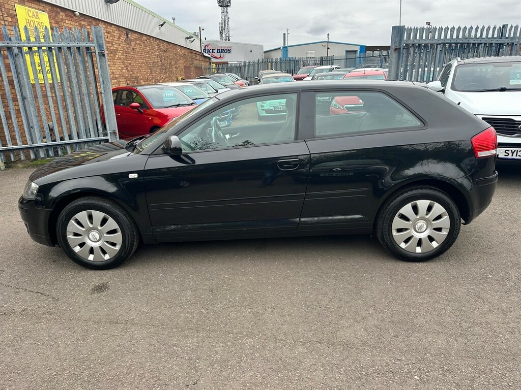 Audi A3 1.6 Special Edition Black #5
