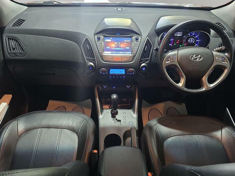 Hyundai Ix35 2.0 Crdi Premium 4Wd Euro 5  #2
