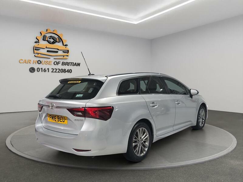 Toyota Avensis 1.6 D-4d Business Edition Touring Sports Euro 6 S  #6