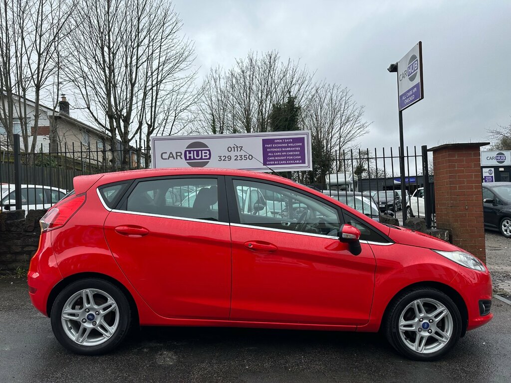 Ford Fiesta 1.25 Zetec Hatchback Euro 5 82 EU14XXG Red #5