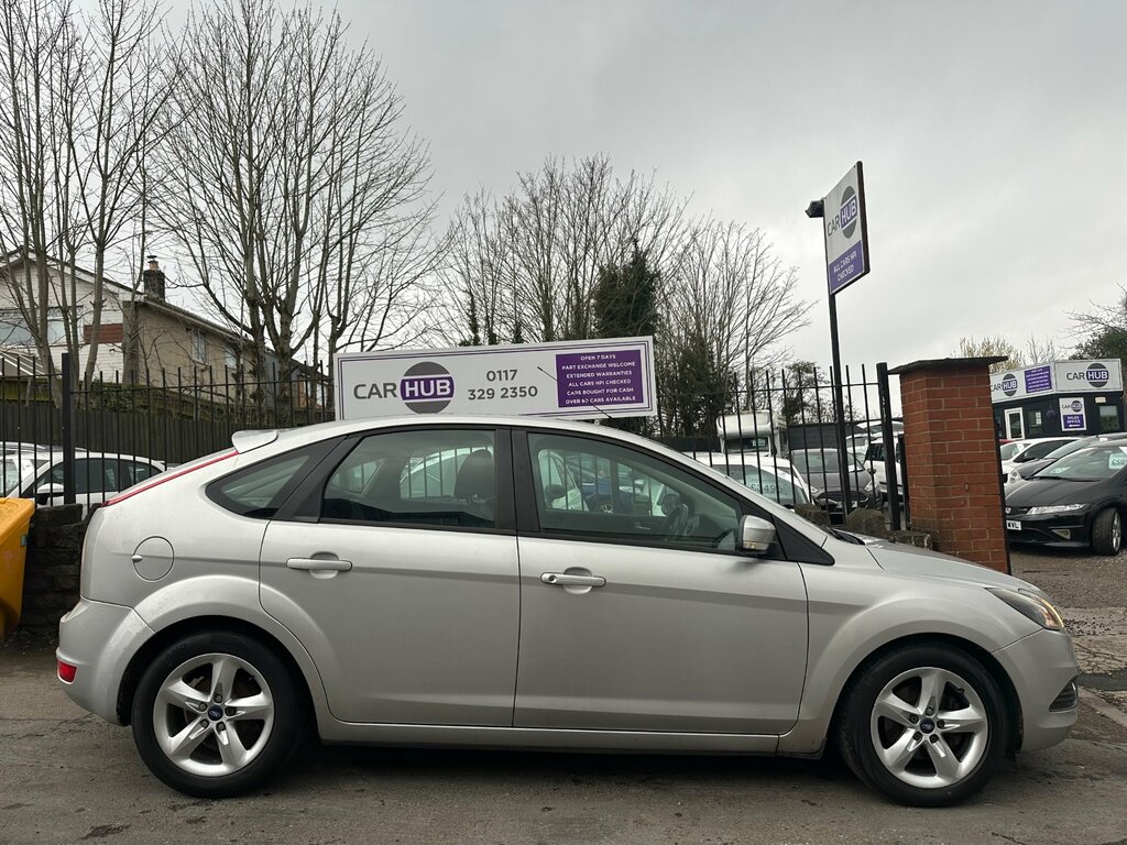 Ford Focus 1.6 Zetec Hatchback 161 Gkm, 9 GL09OTT Silver #5