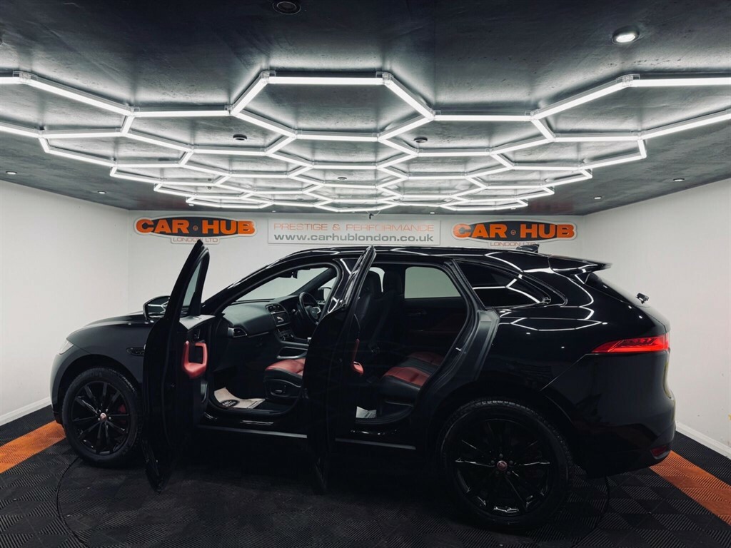 Jaguar F-Pace 2.0 P250i Chequered Flag Awd Euro 6 Ss VK69WKP Black #3