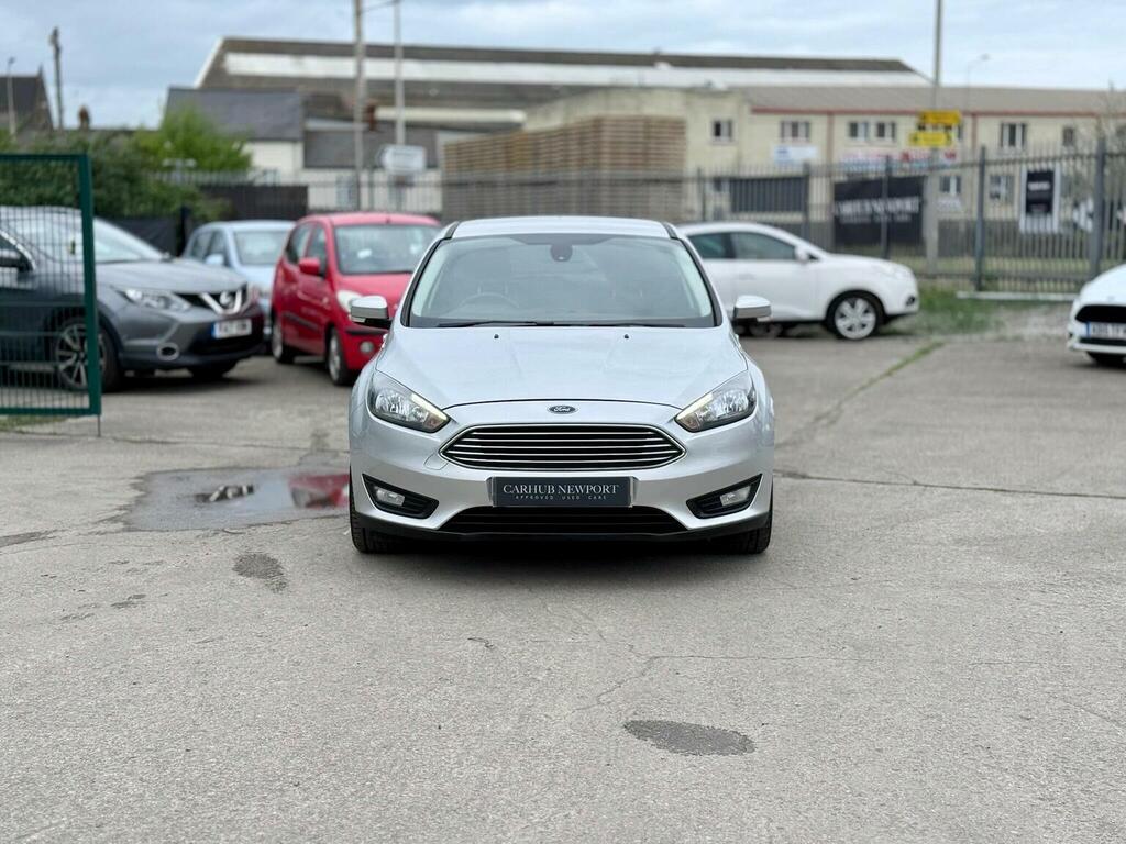Ford Focus Hatchback 1.0T Ecoboost Zetec Euro 6 Ss 20 FG16FDE Silver #2
