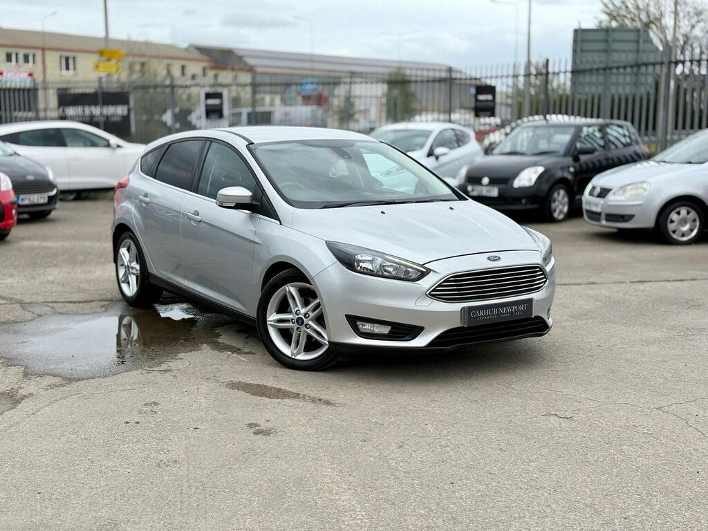 Ford Focus Hatchback 1.0T Ecoboost Zetec Euro 6 Ss 20 FG16FDE Silver #5