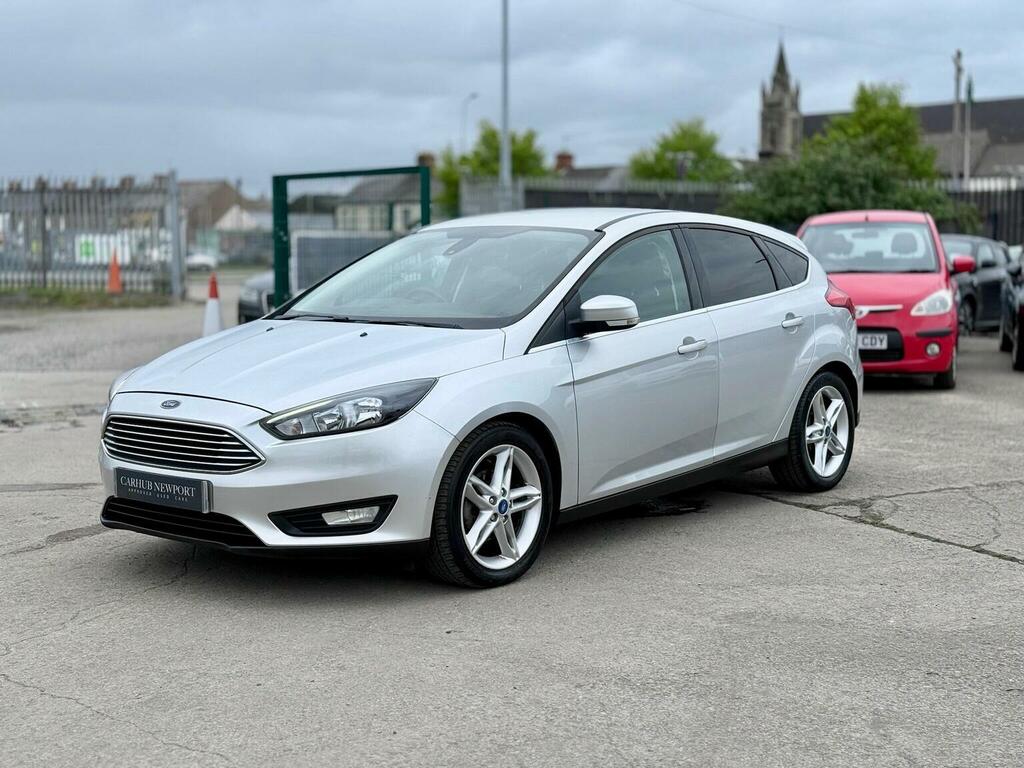 Ford Focus Hatchback 1.0T Ecoboost Zetec Euro 6 Ss 20 FG16FDE Silver #3