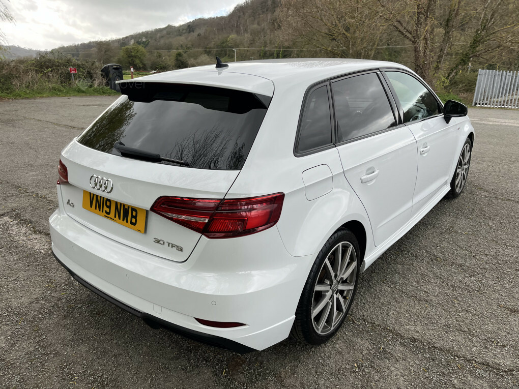 Audi A3 Sportback 30 Tfsi S Line Black Edition VN19NWB #6