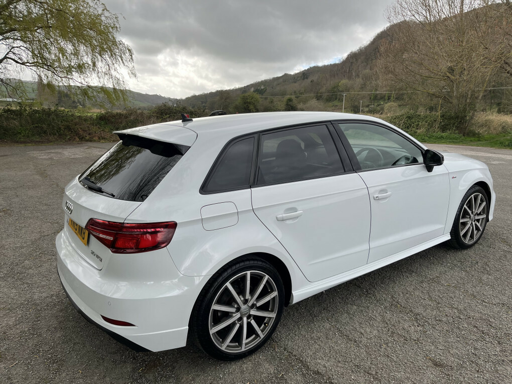 Audi A3 Sportback 30 Tfsi S Line Black Edition VN19NWB #5