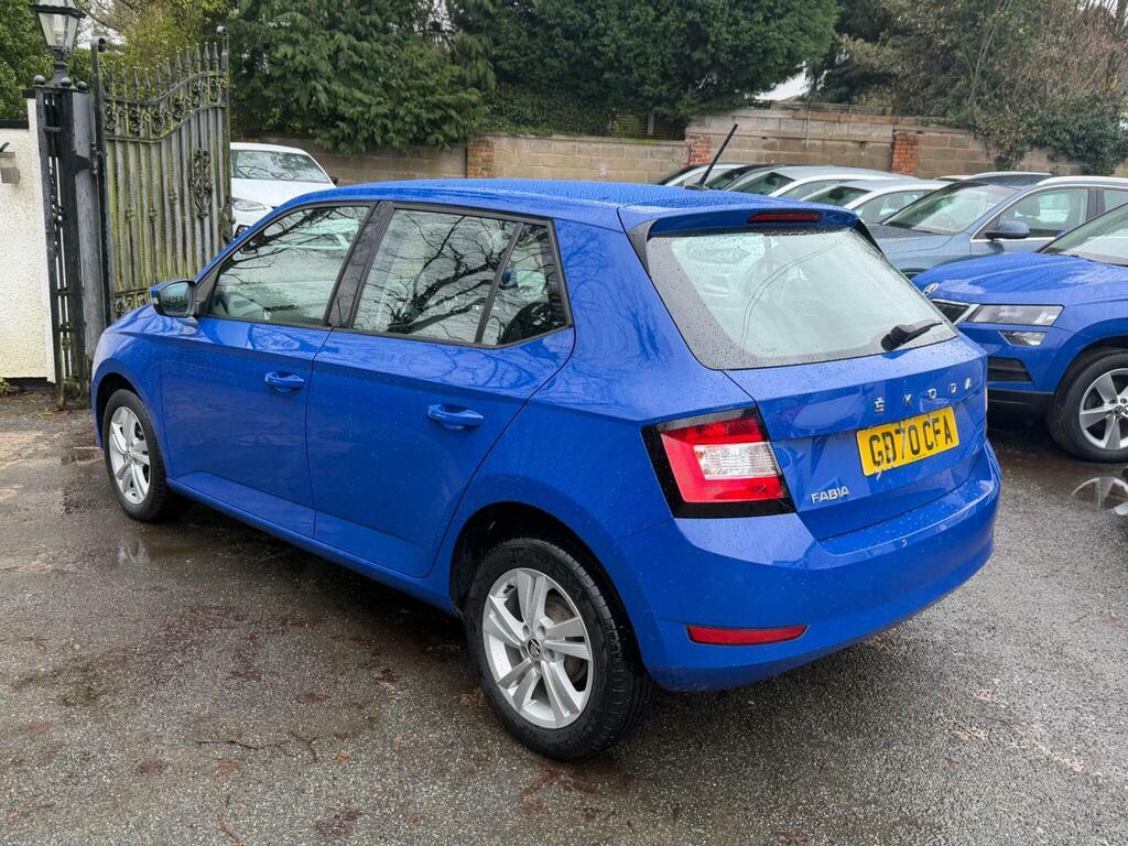 Skoda Fabia 1.0 Se Euro 6 S S GD70CFA Blue #4