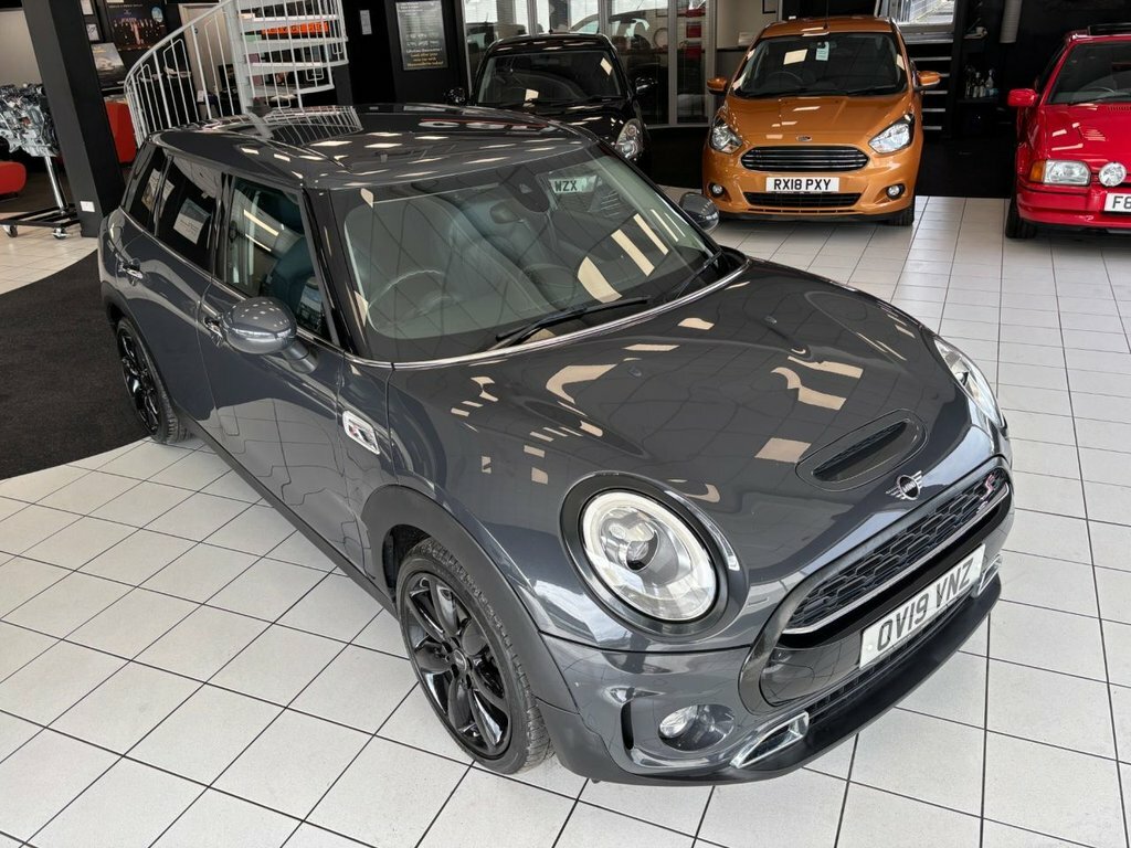 Mini Clubman 2L Cooper S Exclusive OV19VNZ Grey #3
