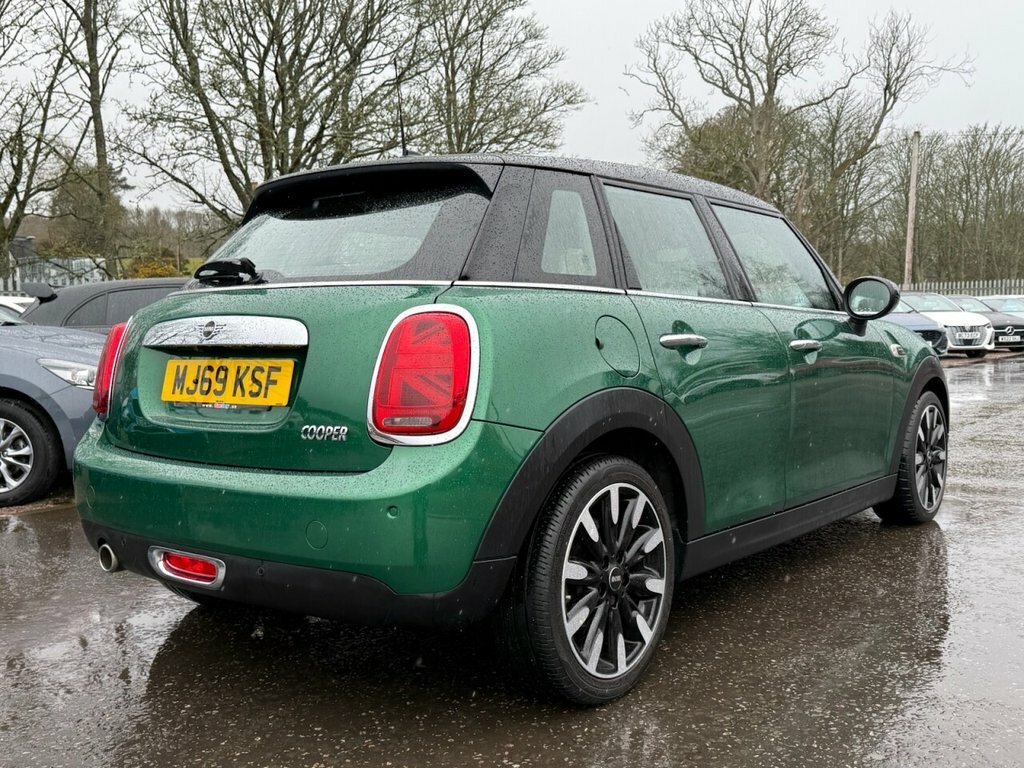 Mini Hatch 1.5L Cooper Exclusive MJ69KSF Green #5