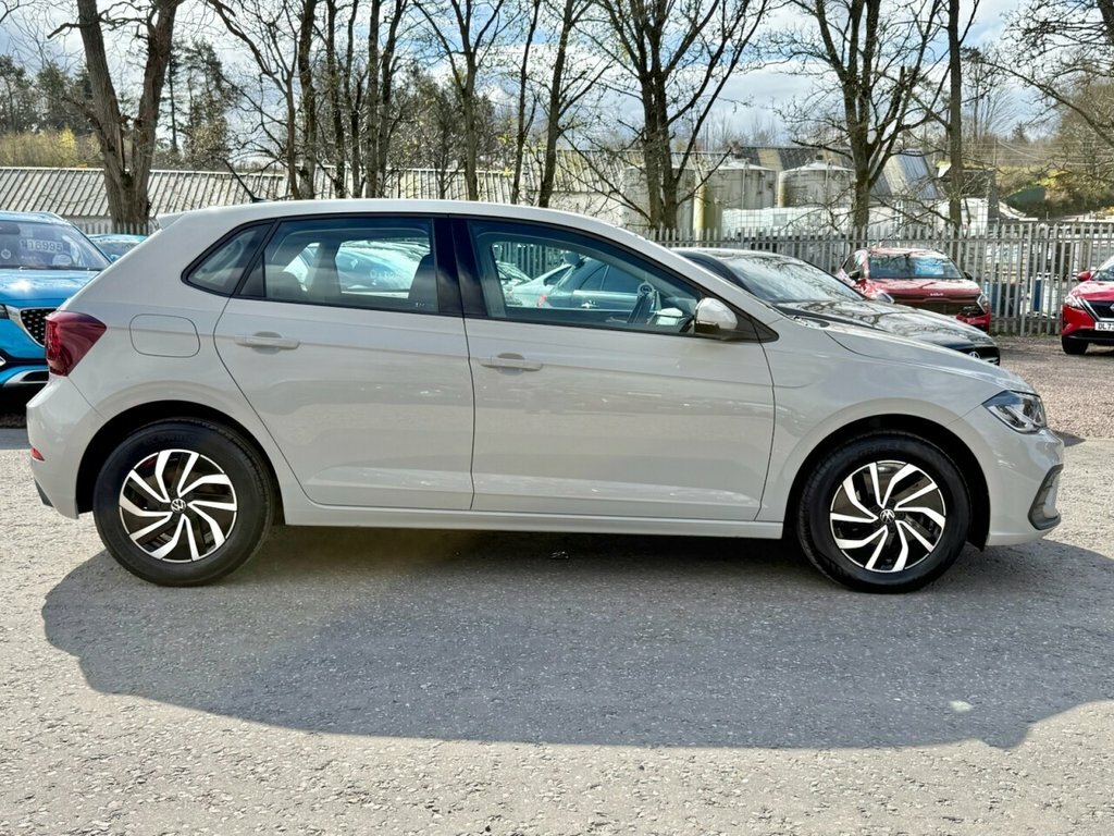Volkswagen Polo 1L Life SO22GYN Grey #4