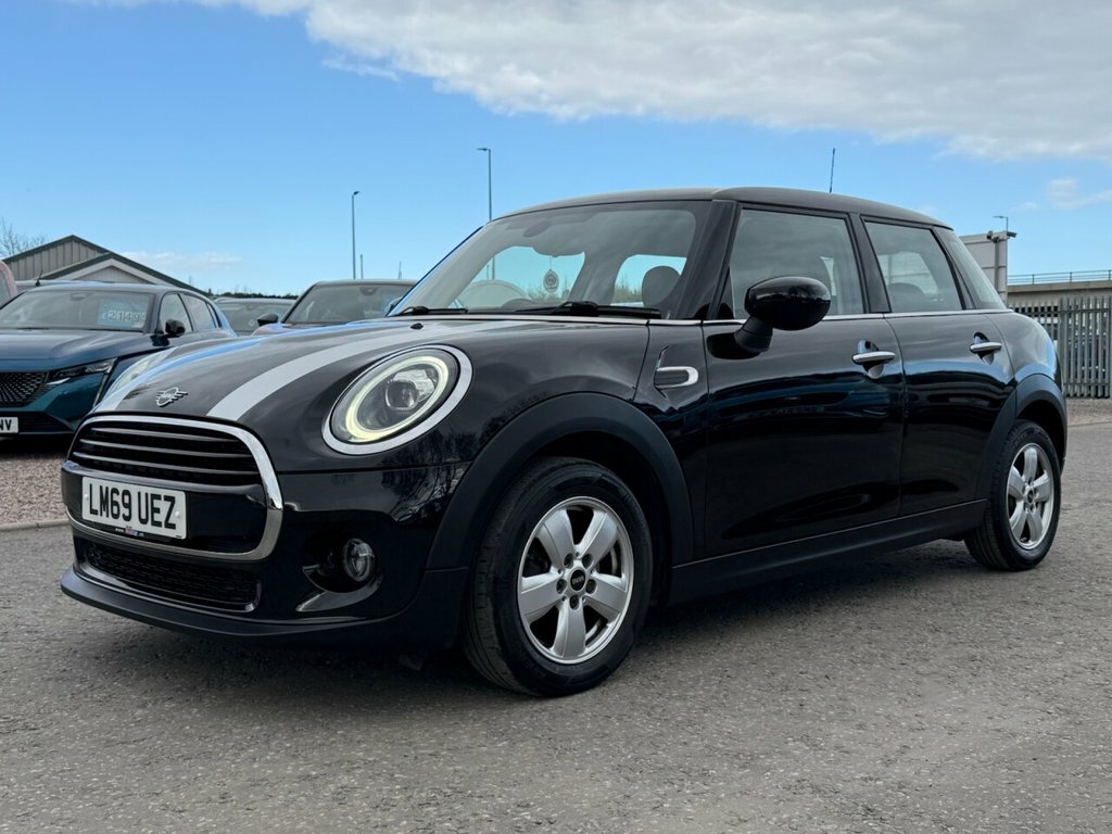 Mini Hatch 1.5L Cooper Classic LM69UEZ Black #3