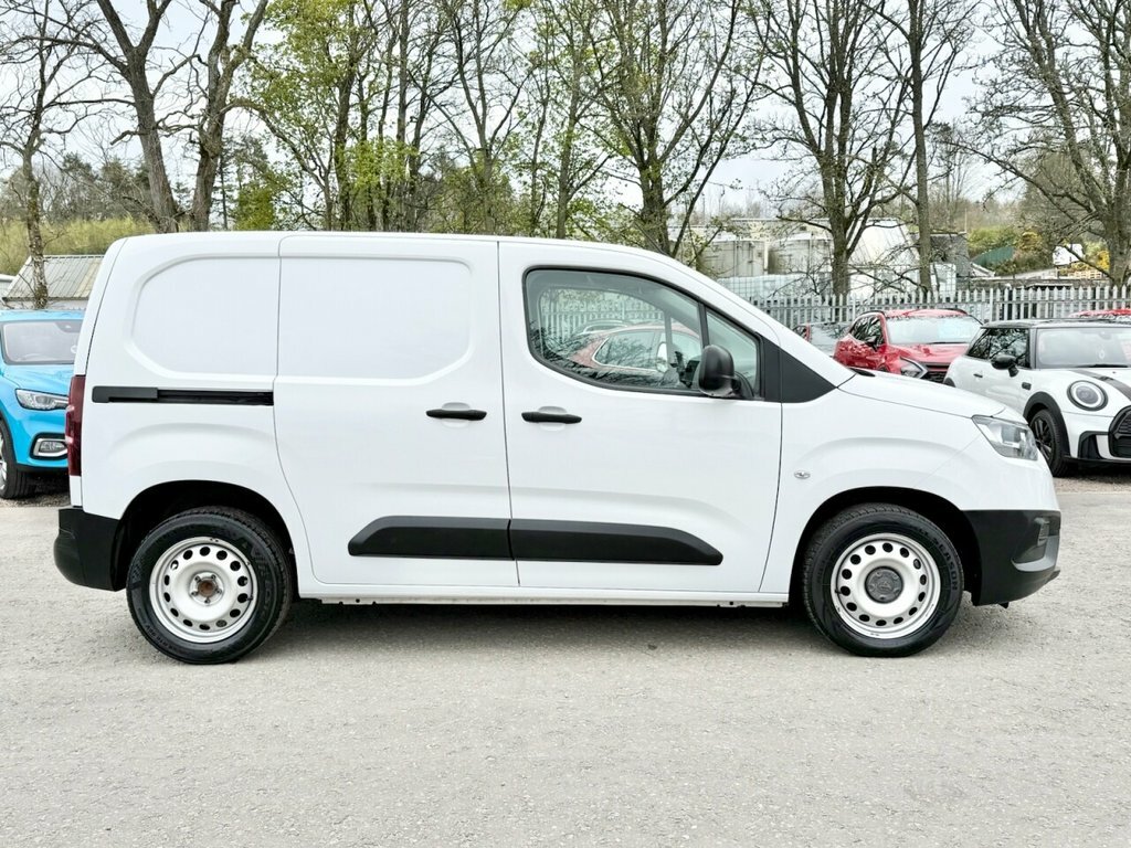 Toyota Proace City 1.5L Active MJ22WBO White #3