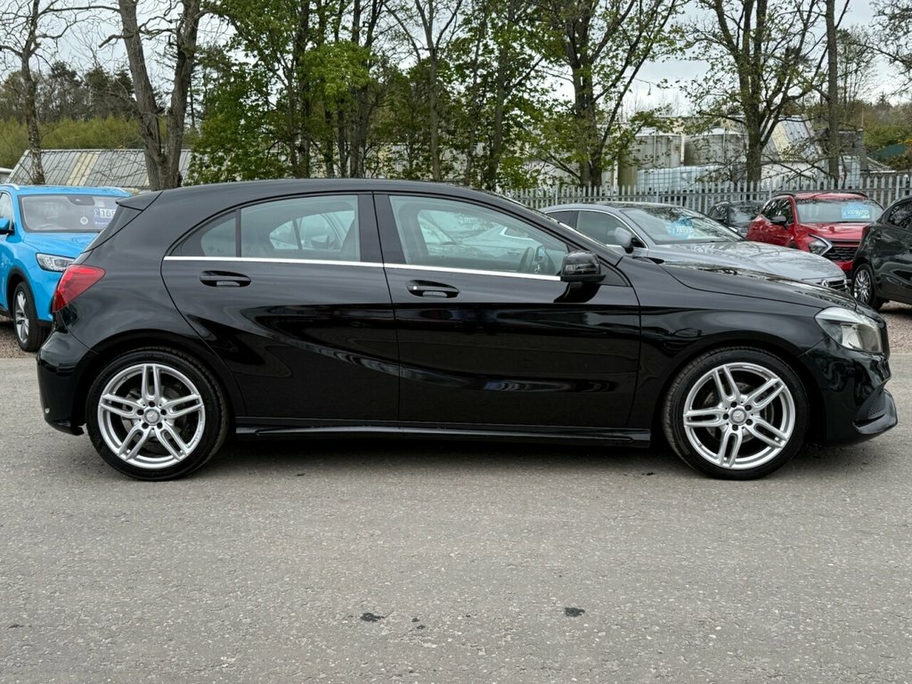 Mercedes-Benz A Class 2L Amg Line Black #4