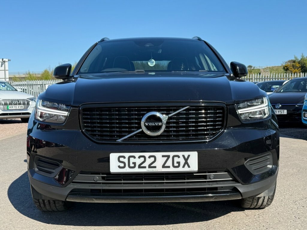 Volvo XC40 1.5L R-design SG22ZGX Black #2