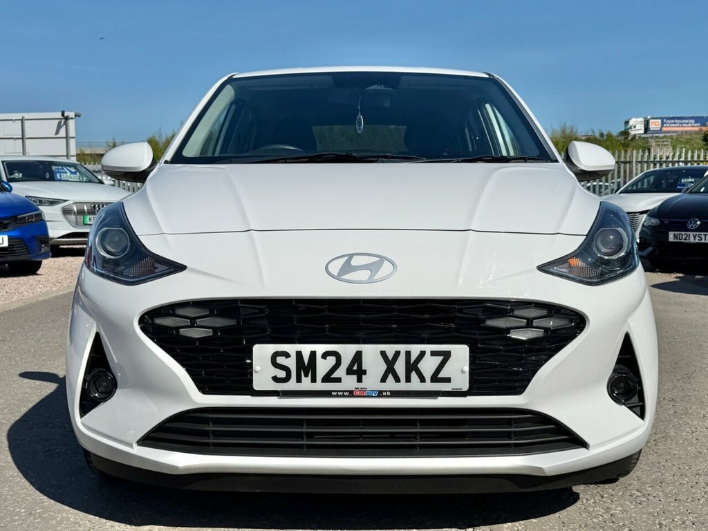 Hyundai I10 1L Premium SM24XKZ White #2