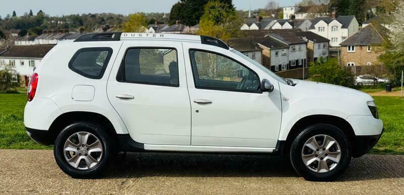 Dacia Duster Laureate Dci White #6