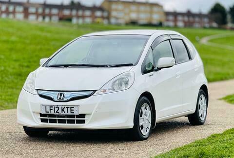 Honda Jazz 1.3H Ima Cvt LF12KTE White #3