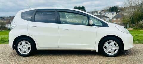 Honda Jazz 1.3H Ima Cvt LF12KTE White #6