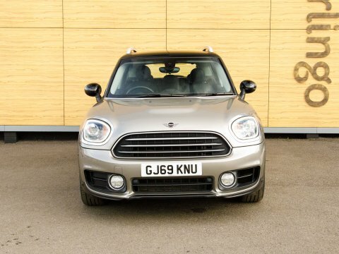 Mini Countryman Suv GJ69KNU Silver #5