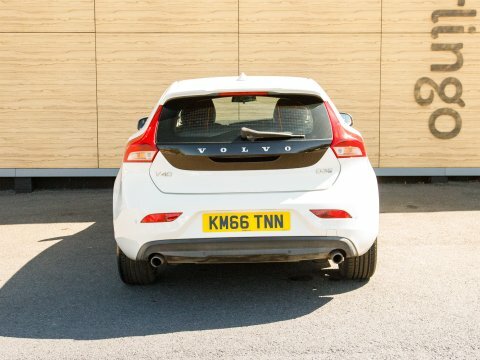 Volvo V40 Hatchback KM66TNN White #6