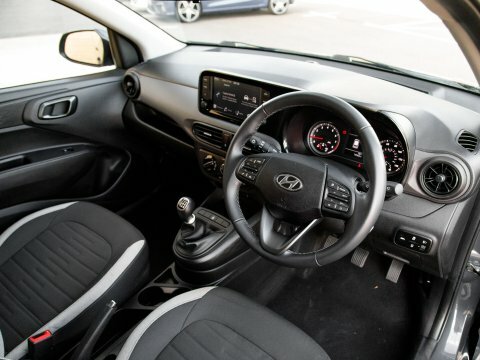 Hyundai I10 Hatchback YY23LYF Grey #4