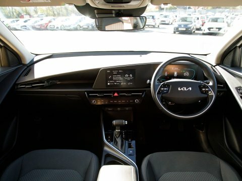 Kia Niro Suv PN23UBH White #3