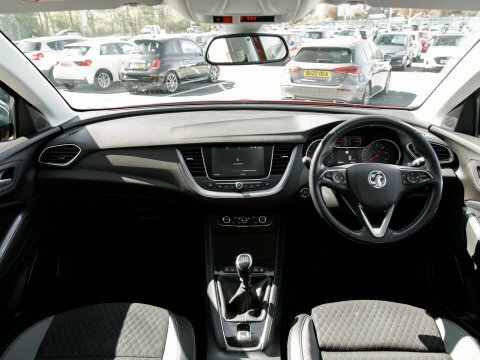 Vauxhall Grandland X Suv SH21VFX Red #3