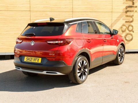 Vauxhall Grandland X Suv SH21VFX Red #2