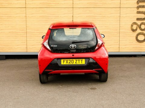 Toyota Aygo Hatchback FX20ZTT Red #6