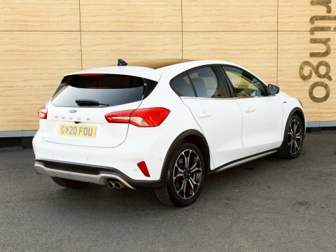 Ford Focus Hatchback GY20FOU White #2