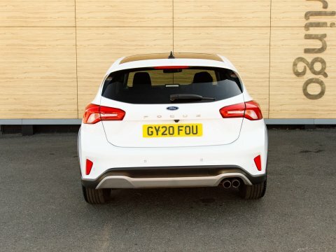 Ford Focus Hatchback GY20FOU White #6