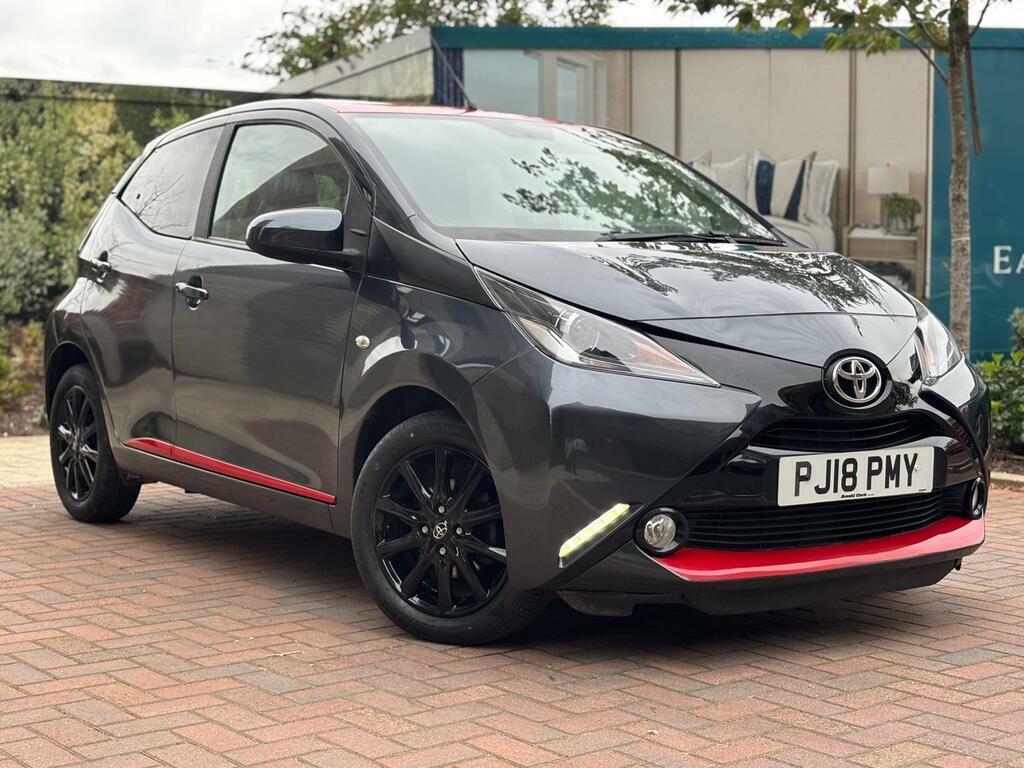 Toyota Aygo 1.0 Vvt-i X-press X-shift Euro 6 Grey