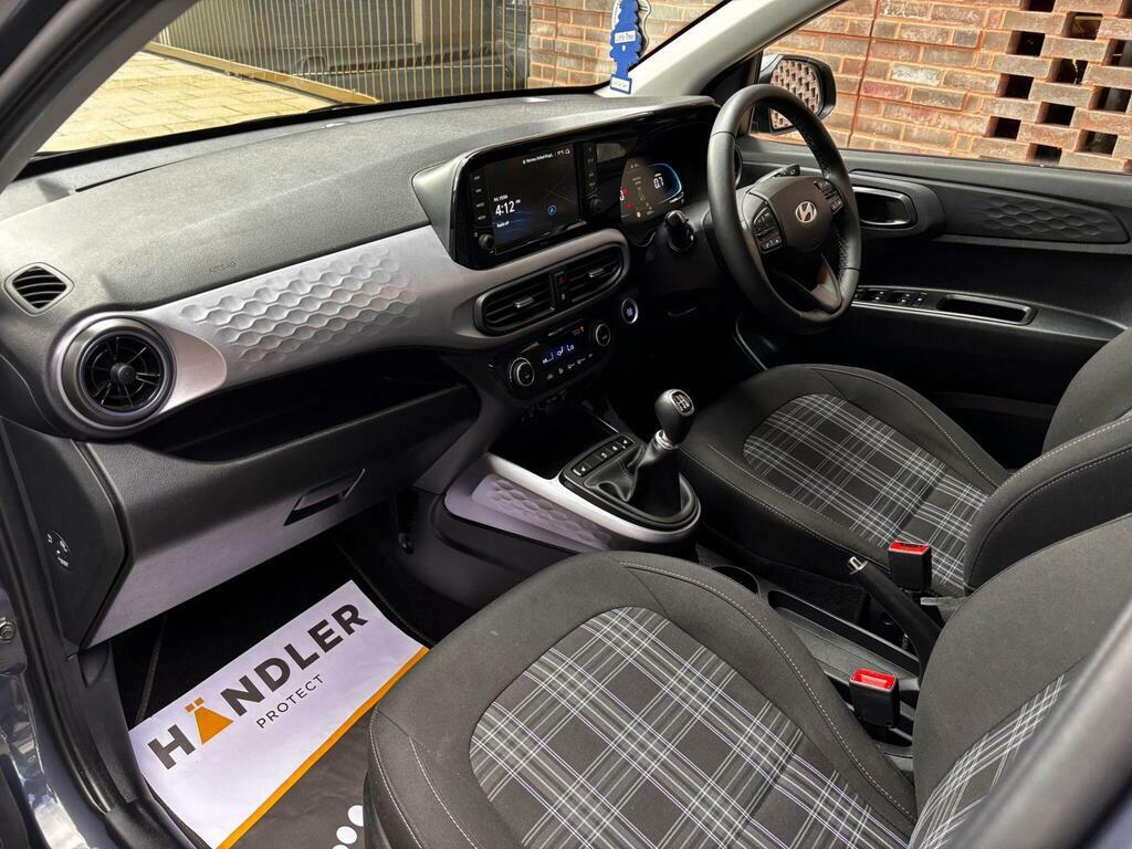 Hyundai I10 1.0 Premium Euro 6 S S BD25HFL Grey #3
