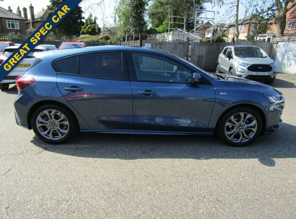 Ford Focus 1L St-line VA22HBC Blue #3