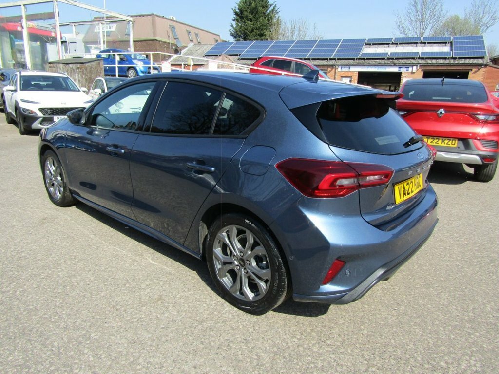 Ford Focus 1L St-line VA22HBC Blue #6