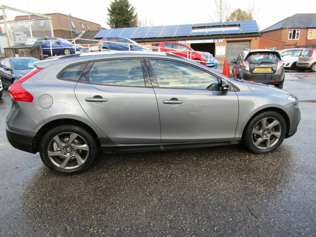Volvo V40 Cross Country 1.6L Lux Grey #3