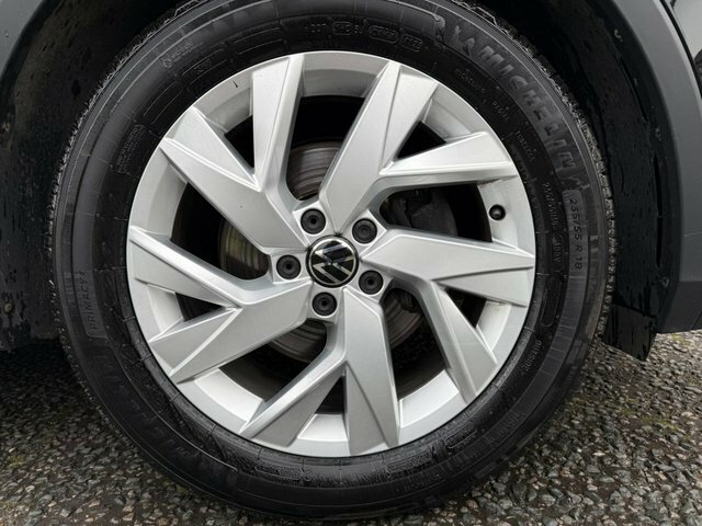 Volkswagen Tiguan Automatic WP22NXY Black #6