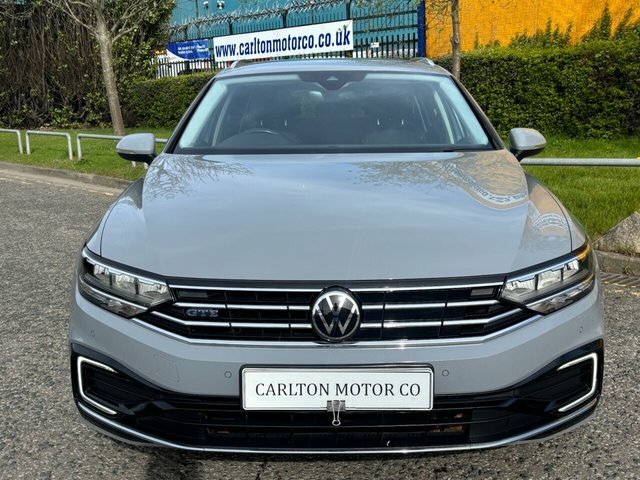 Volkswagen Passat Automatic BK71RTU Grey #3
