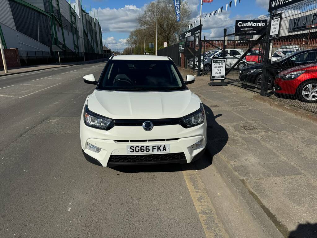 SsangYong Tivoli 1.6 D Elx White