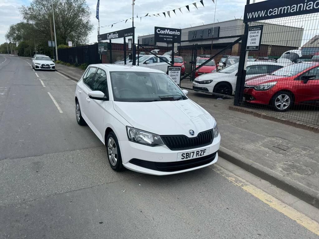 Skoda Fabia 1.0 Mpi 60 S SB17RZF White #2